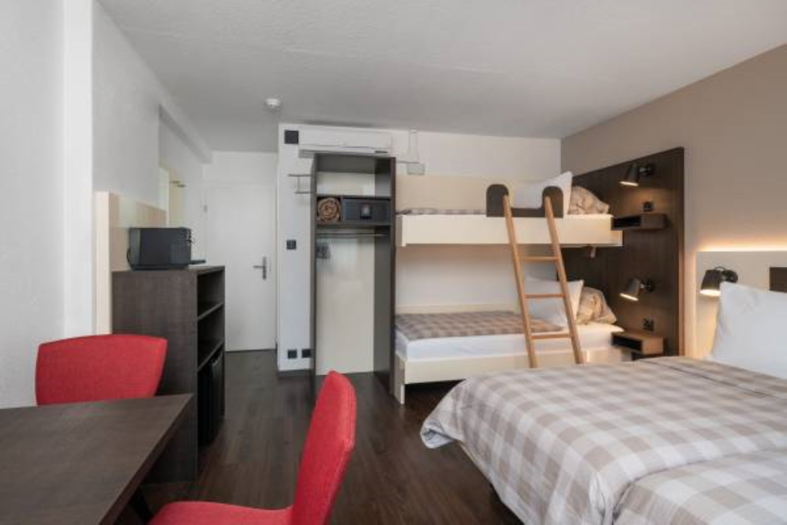 Hotel Derby Interlaken - Action & Relax Hub
