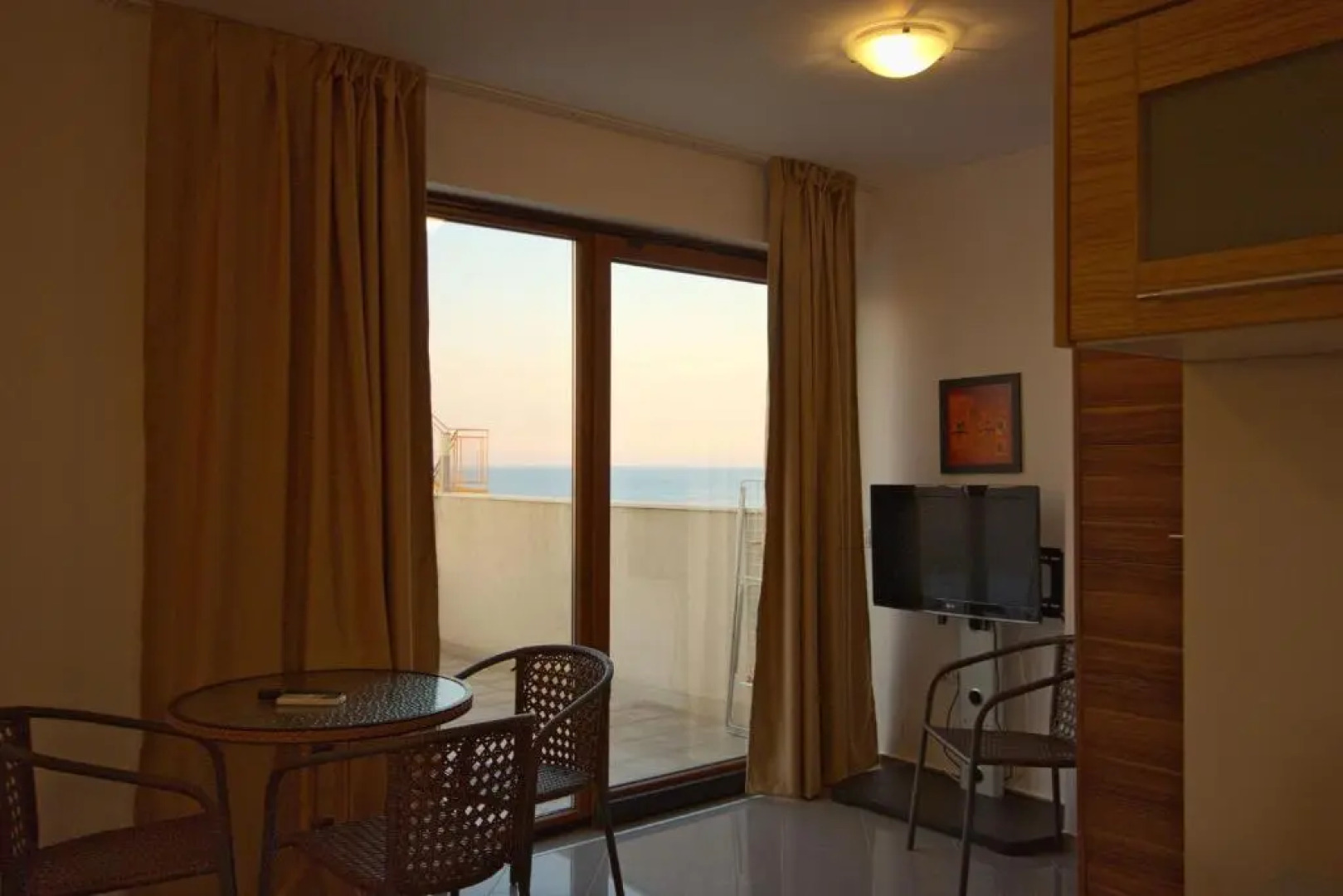 Seagarden Villa Resort