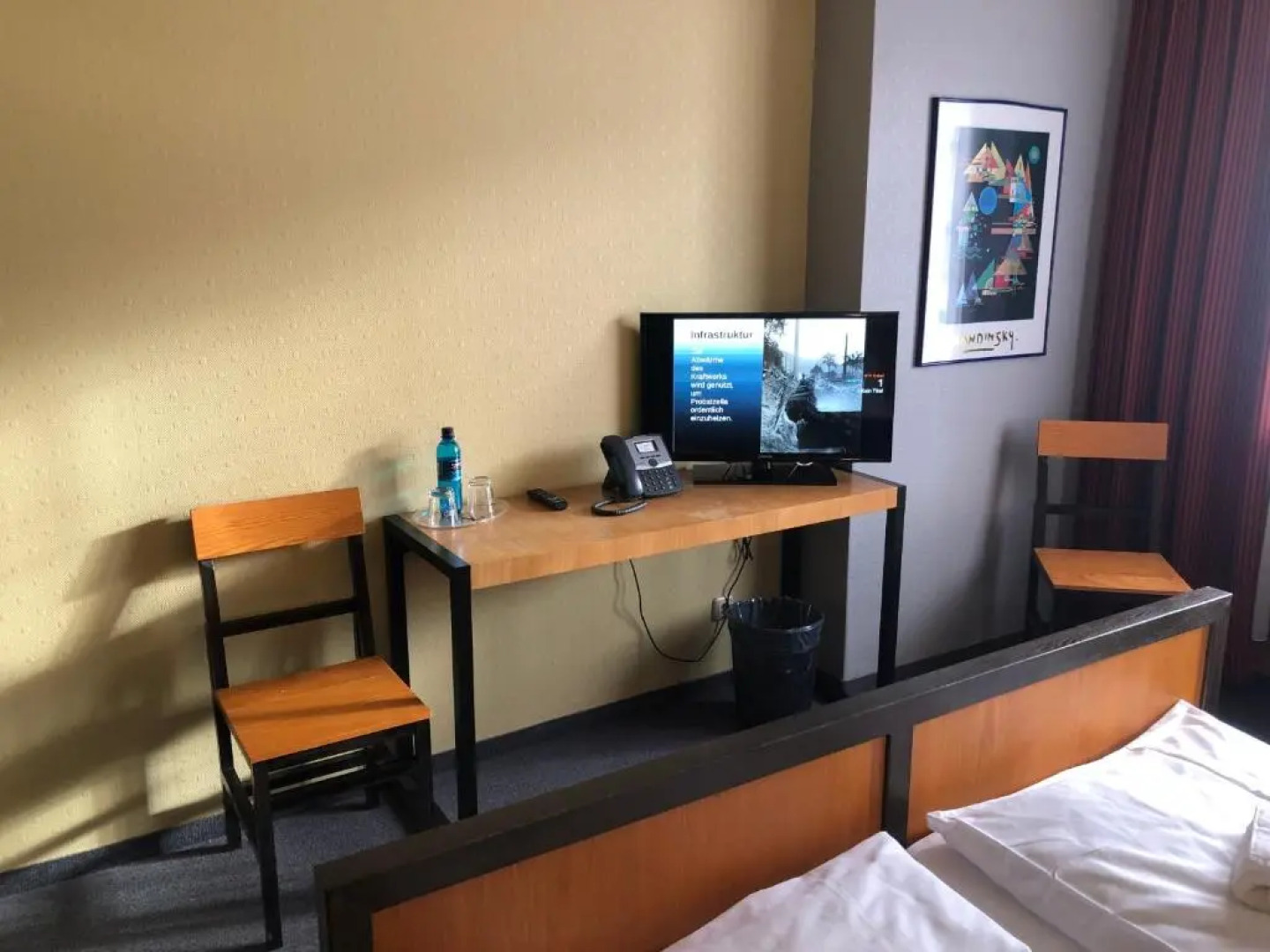 Haus des Volkes - Das Bauhaushotel