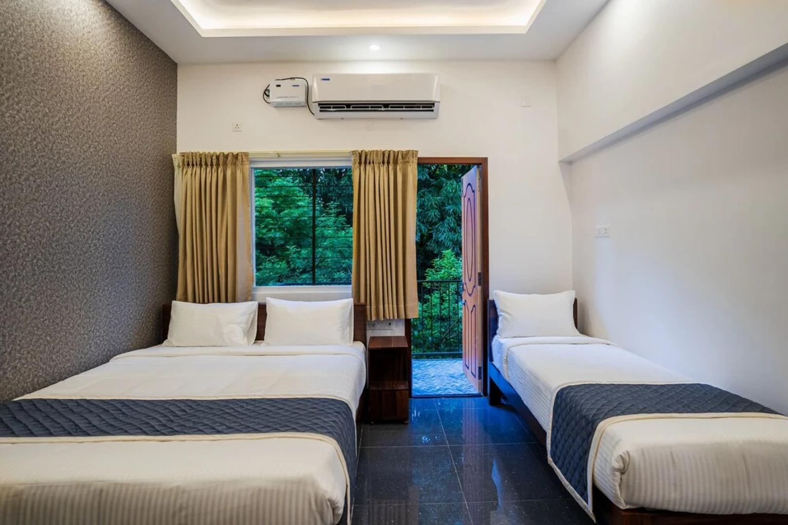 La Meadow Villa - 5 BR with Private Pool