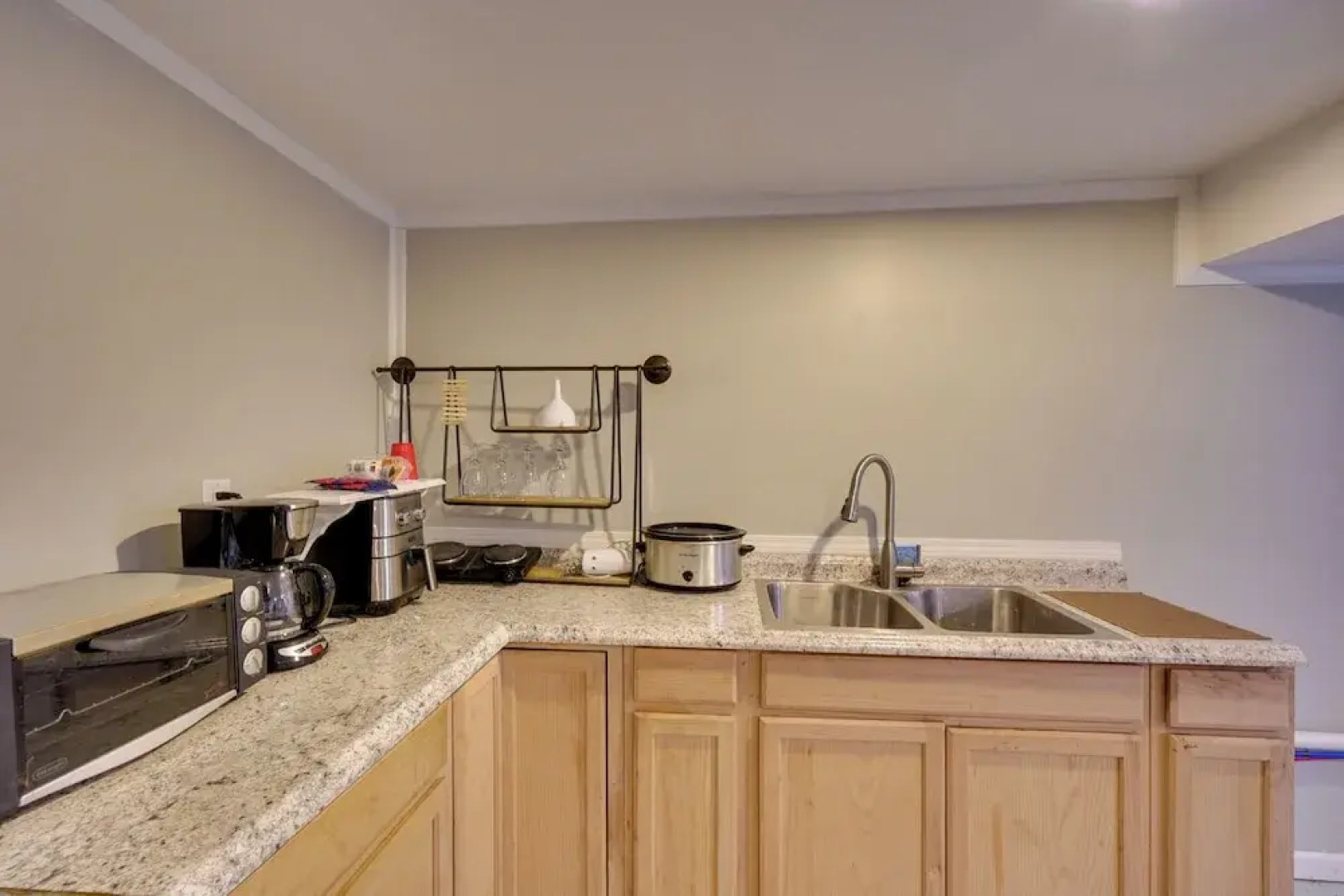 Studio 2 Mi to South Boston Speedway