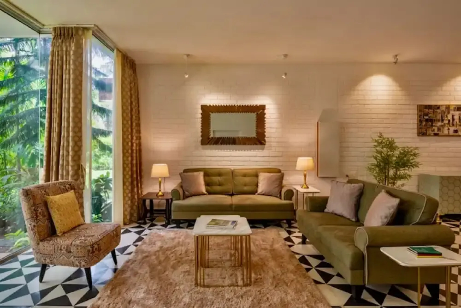 Modern Tropical 2bhk Near Beach Pool Garden
