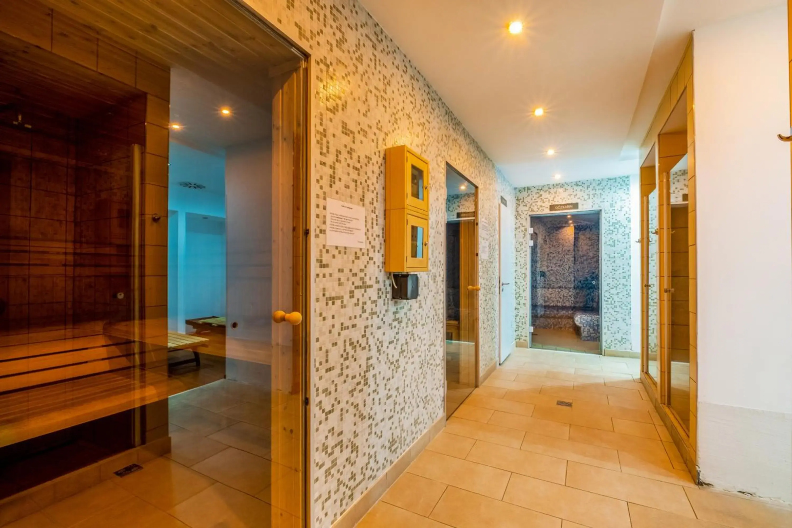 Club 218 Wellness Petra Apartman