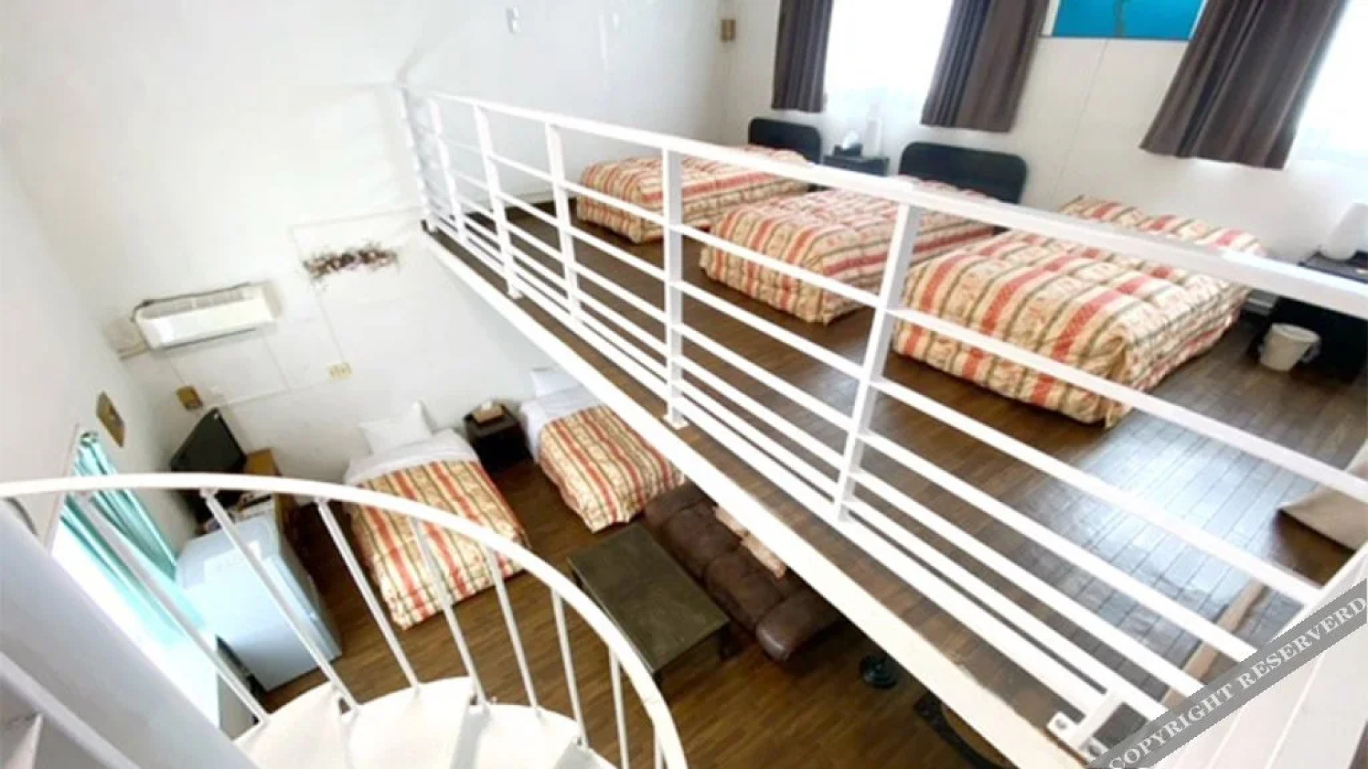 Marin House IE Island