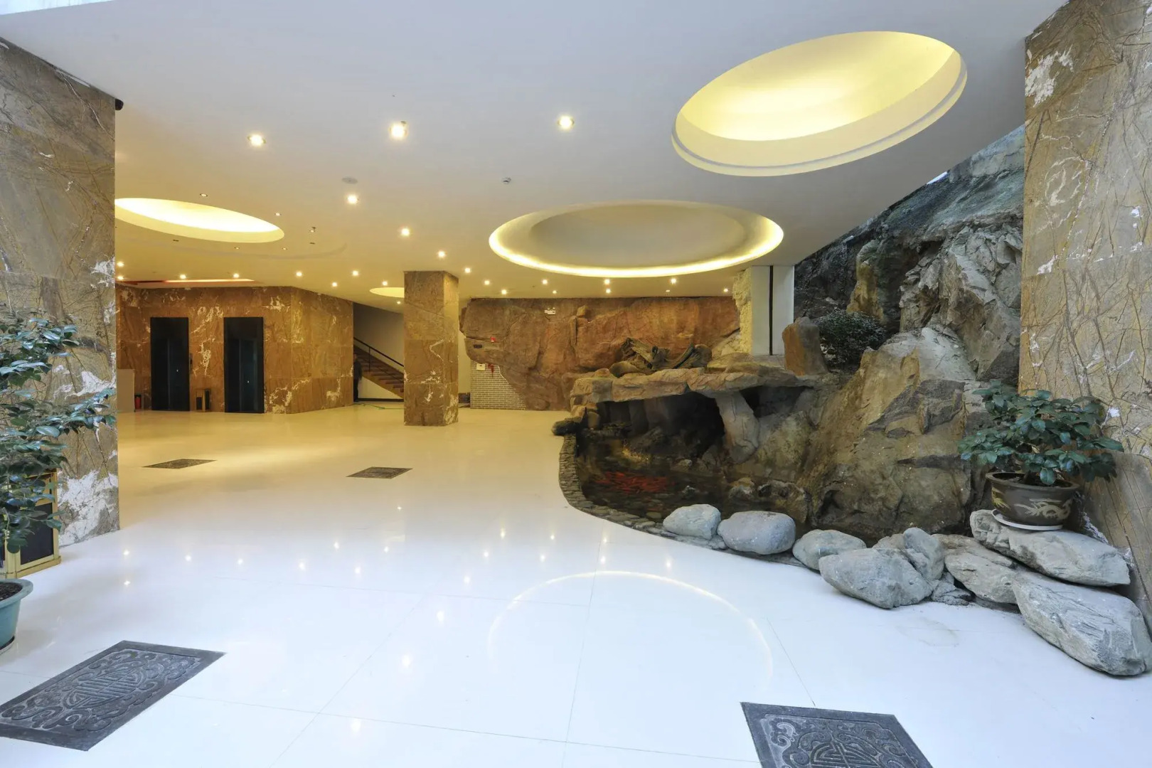 Huangshan Zhongrui Huayi Hotel