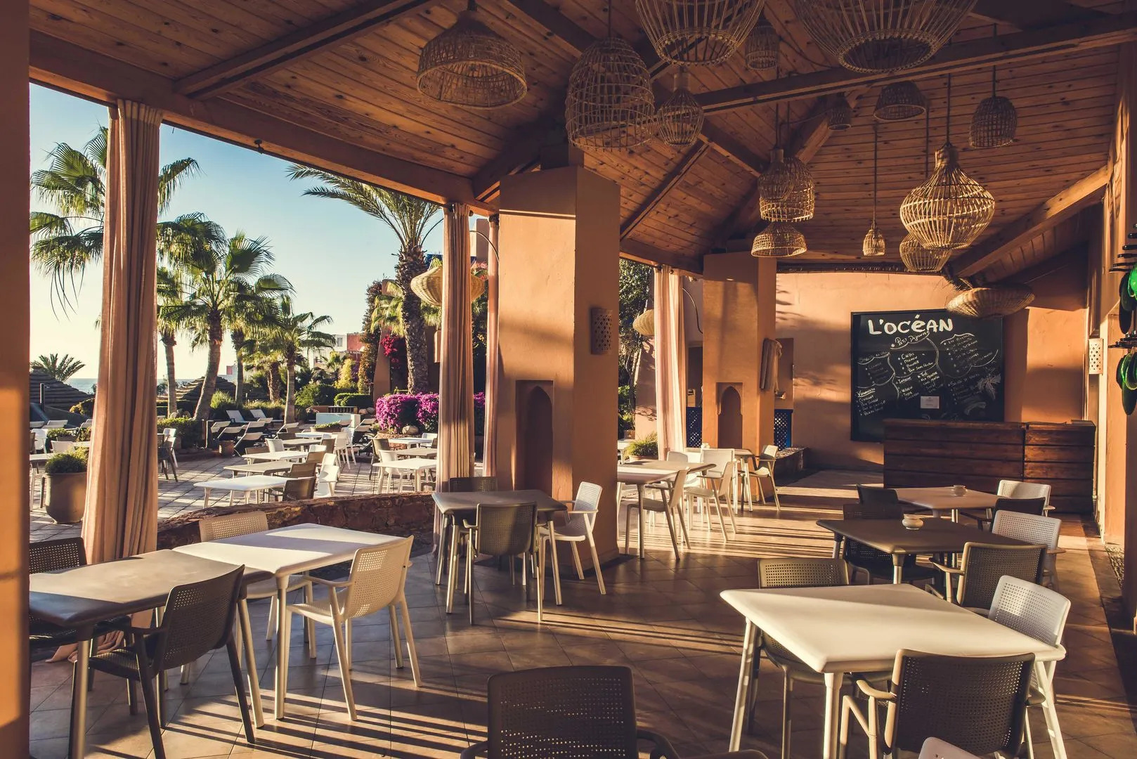 Paradis Plage Surf Yoga & Spa resort