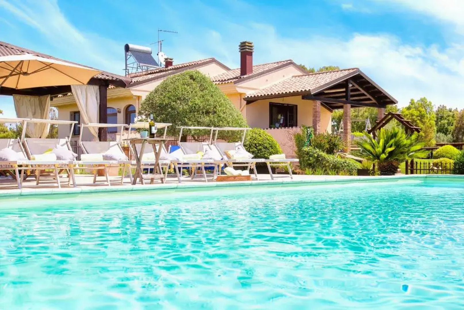 Ad Alghero Splendida Villa Mariposa con piscina per 14 persone