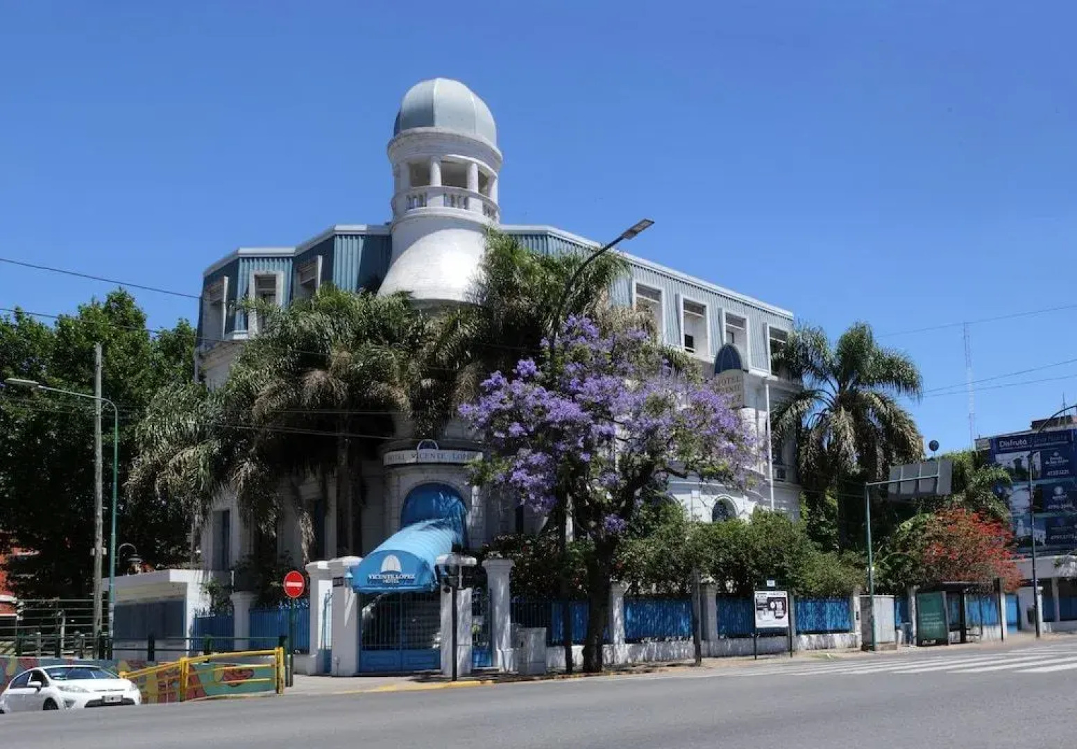 Hotel Vicente Lopez