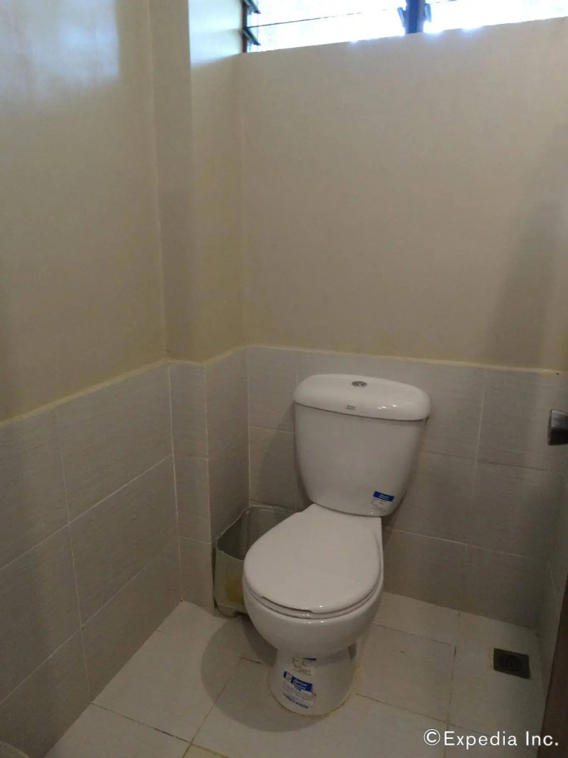 Sheridan Organic Farm and Eco Village