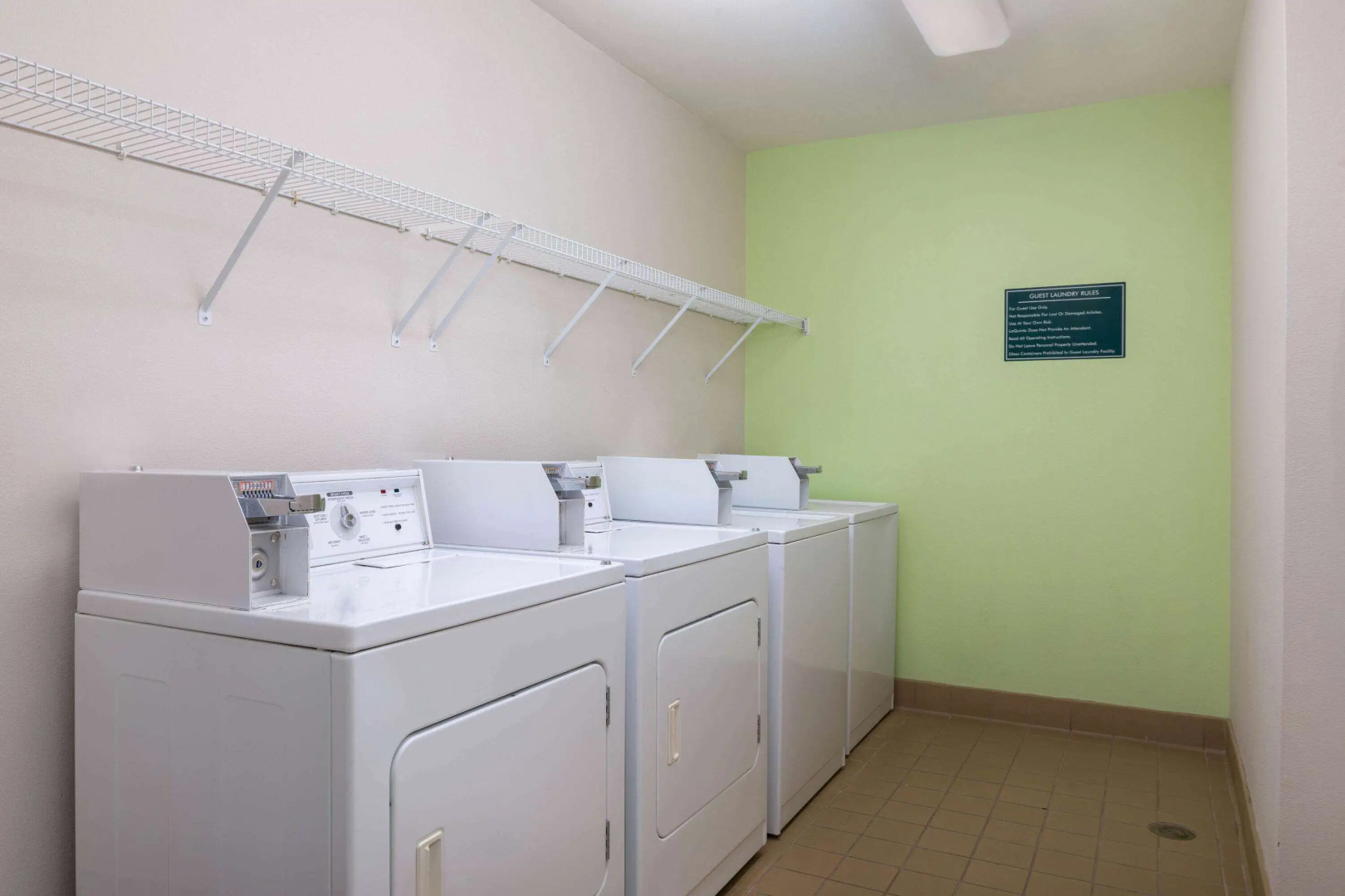 La Quinta Inn & Suites by Wyndham Savannah Airport - Pooler