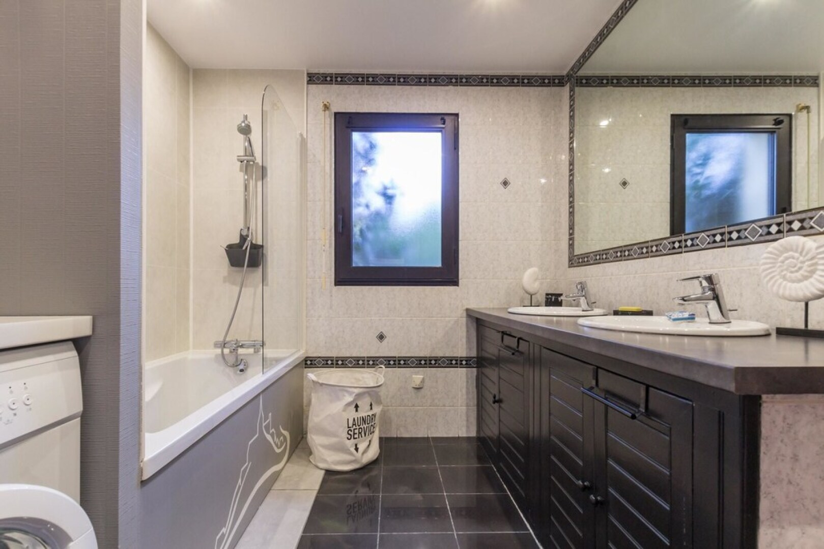 House With 5 Bedrooms in Le Val-saint-père, With Pool Access, Enclosed