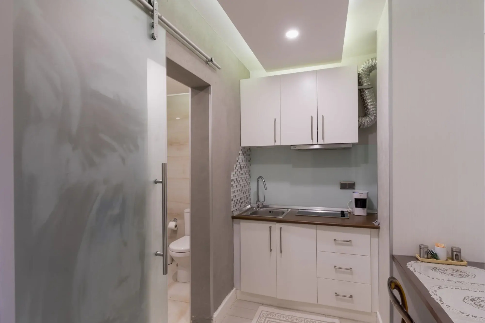 Delight Deluxe Aparts