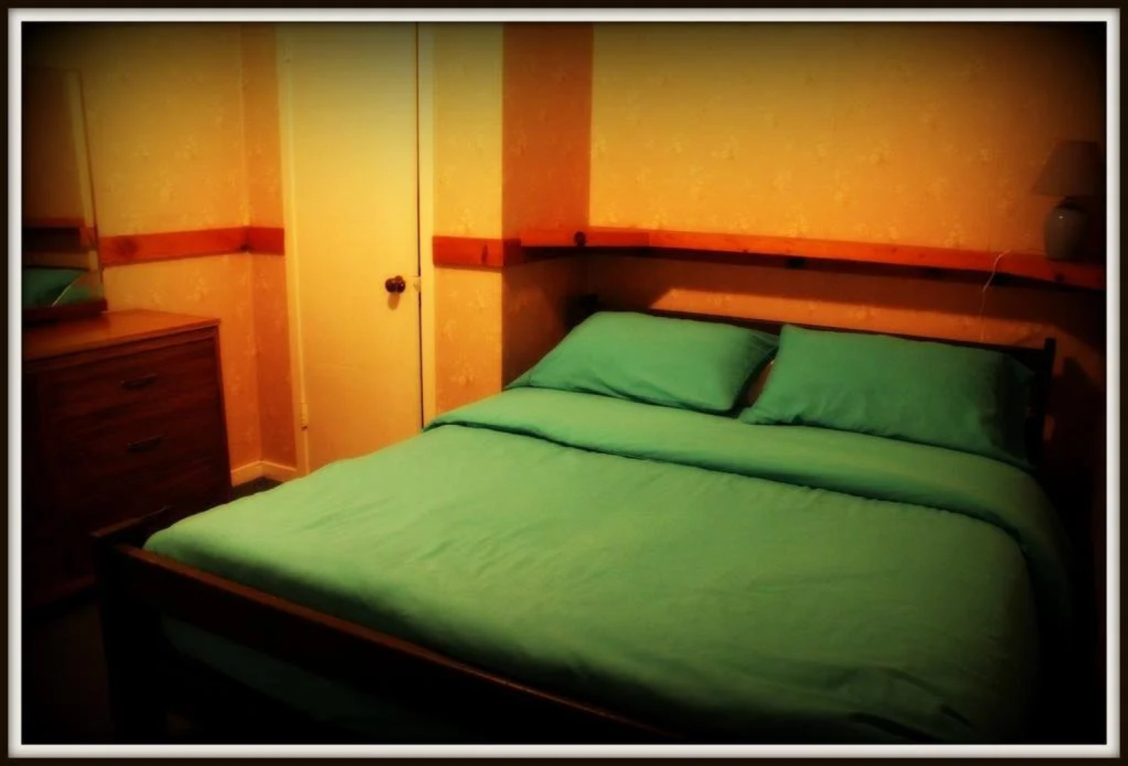 Port Renfrew Country Cottage