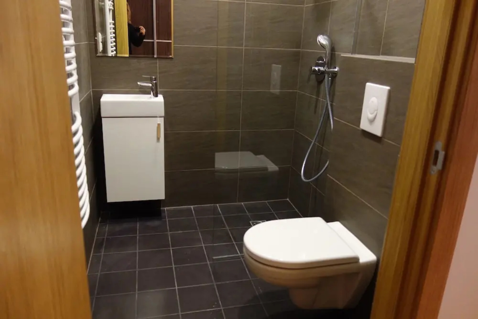 Ginosi Rigami Apartel