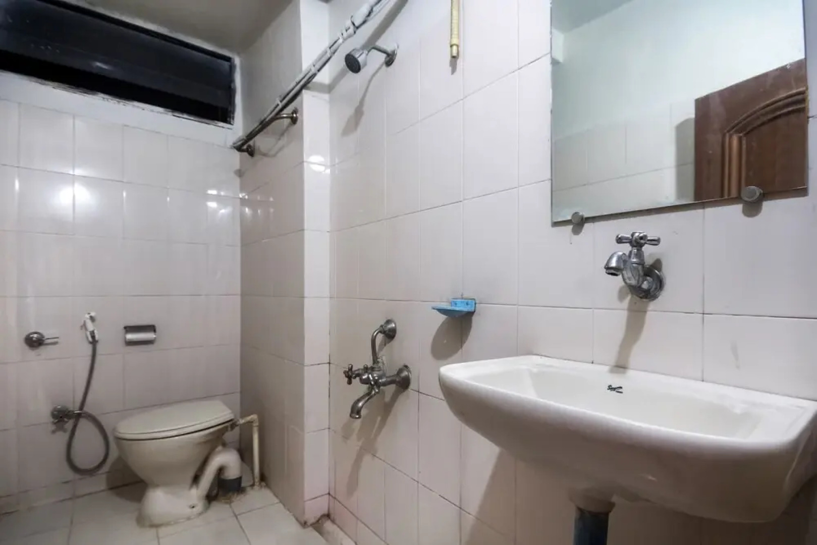 OYO 48043 Hotel Godavari