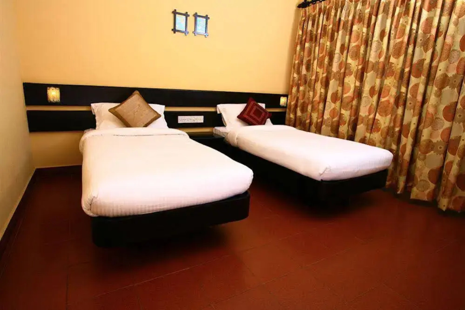 Hill Country Lovedale