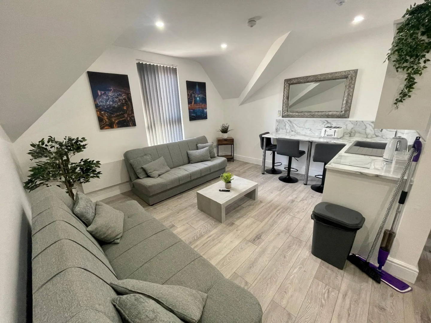 Osborne Luxury Hot Tub and Jacuzzi Suites