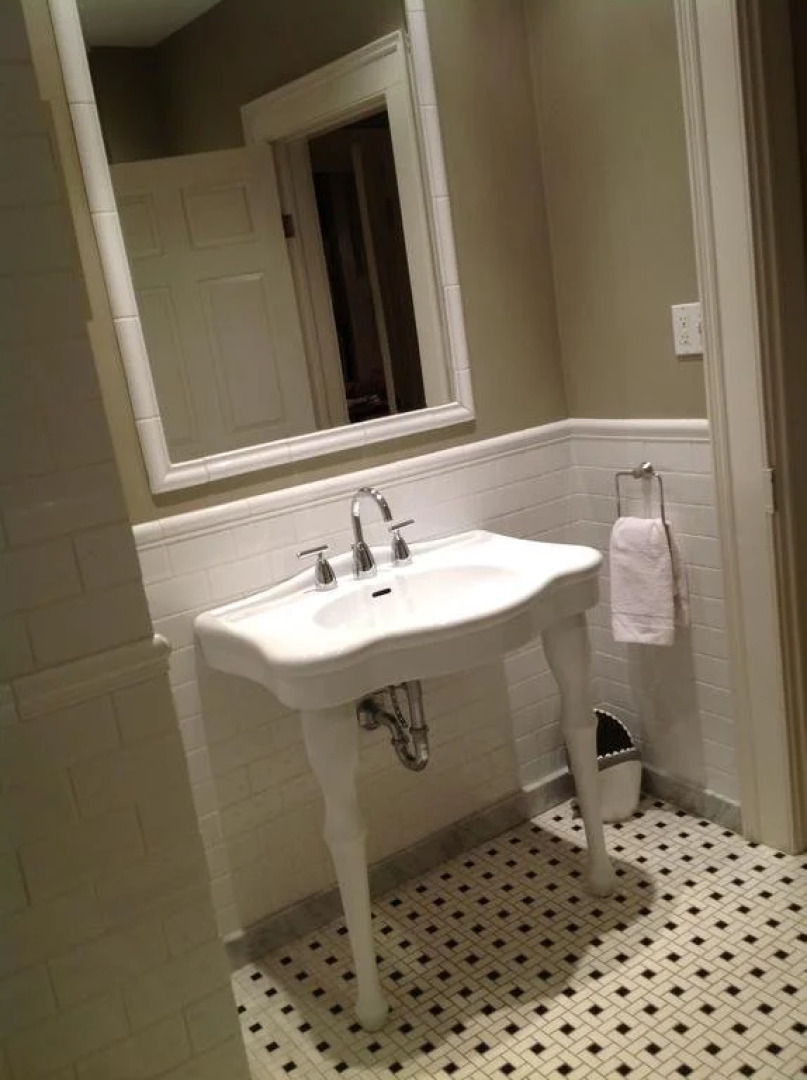 Dot's Landing Garden Room