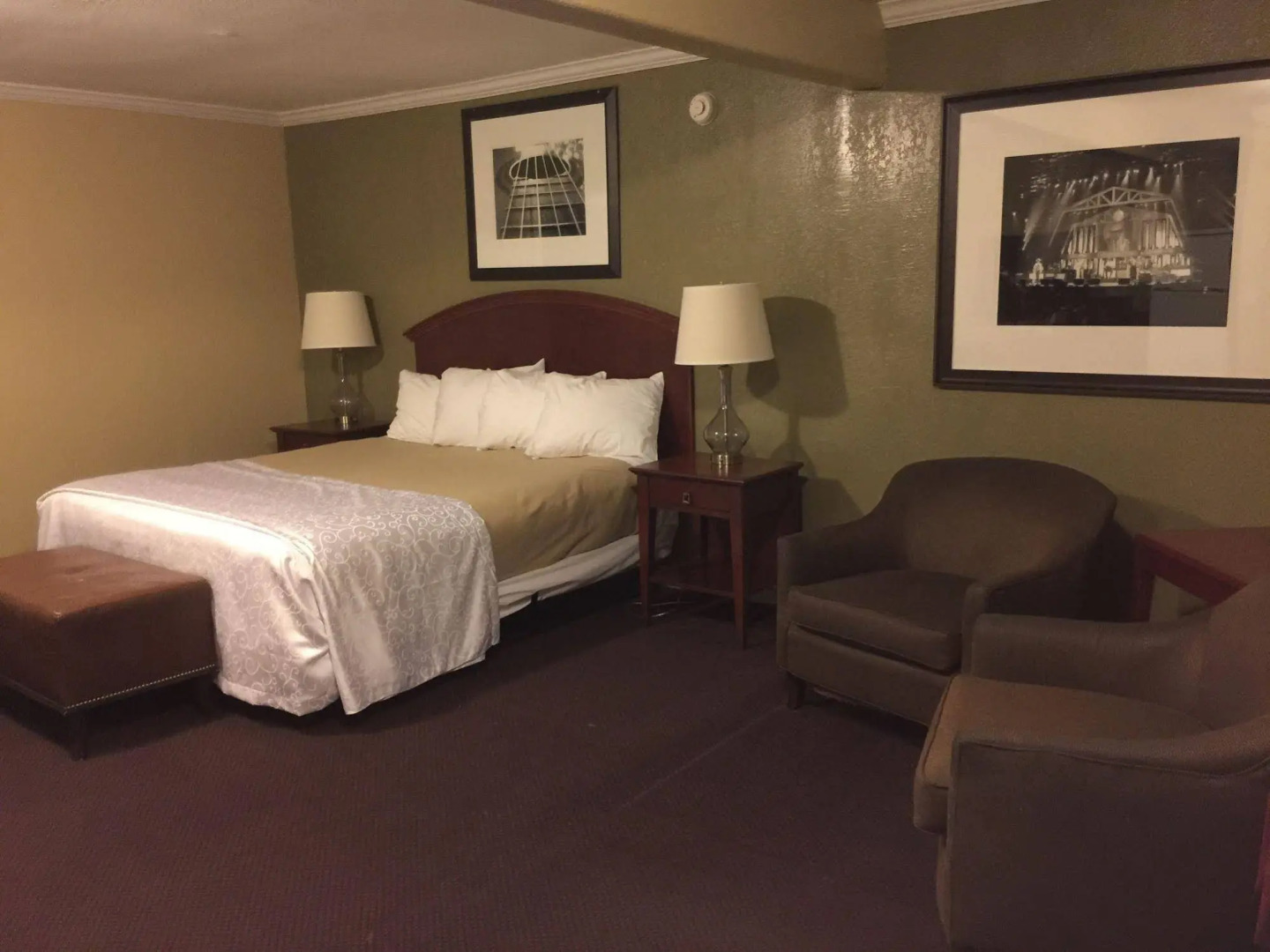 Ranch House Inn and Suites