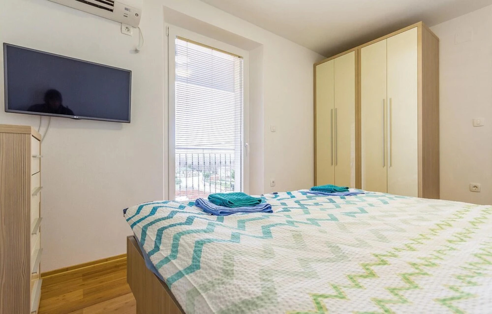 Amazing Home in Bratulici With Wifi and 2 Bedrooms