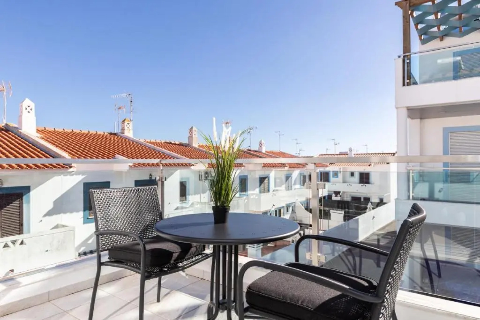 Numar AI By ALGARVEMANTA