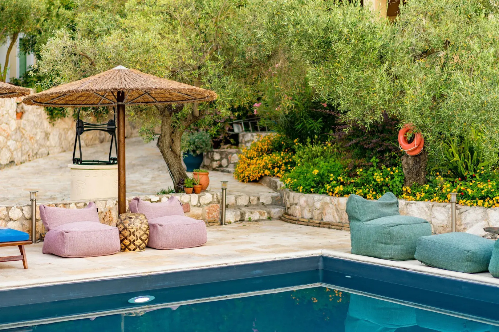 Anthemion Suites & Villas