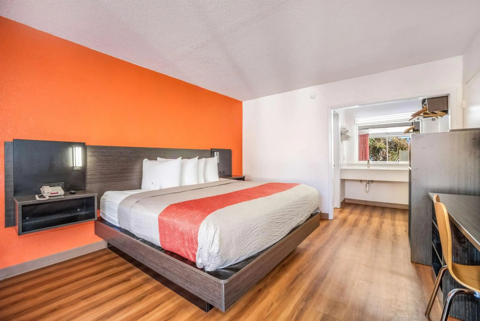 Motel 6 Florence, SC