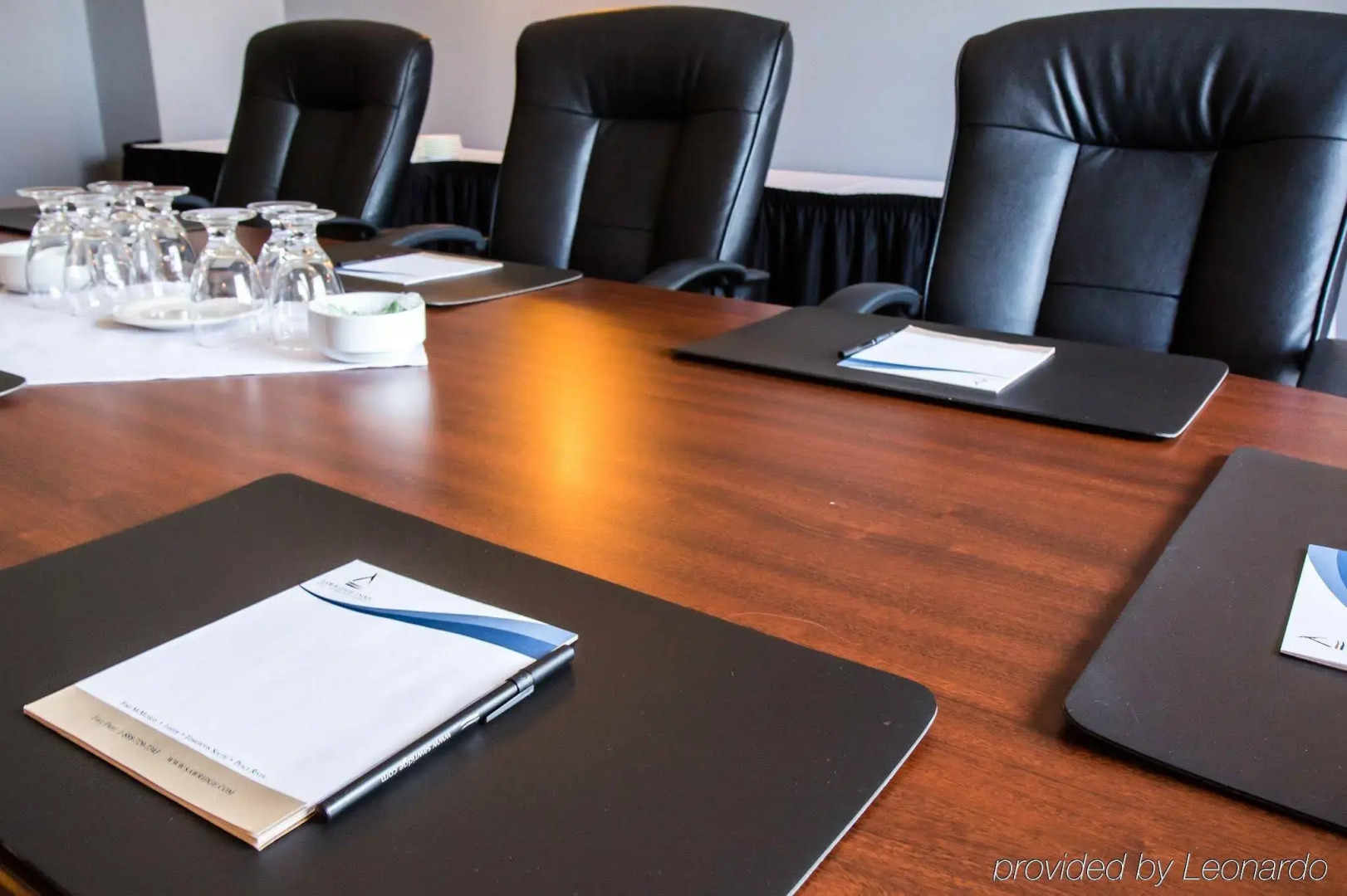 Sawridge Inn & Conference Centre Edmonton South