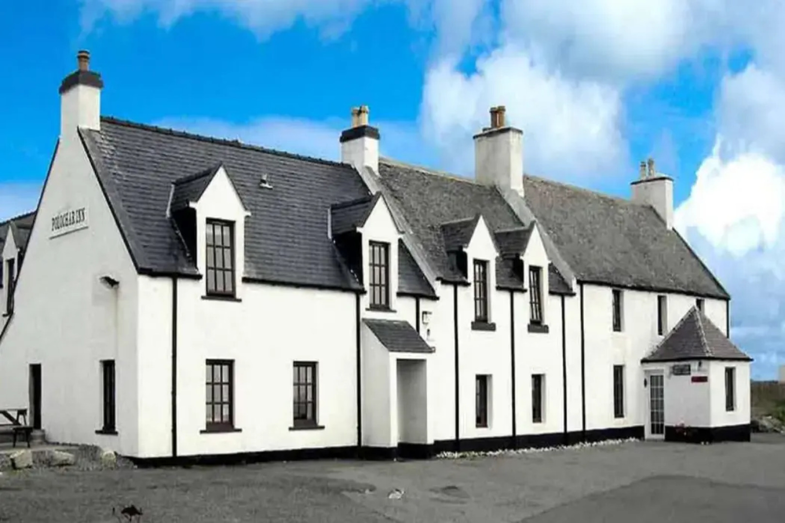 Polochar Inn