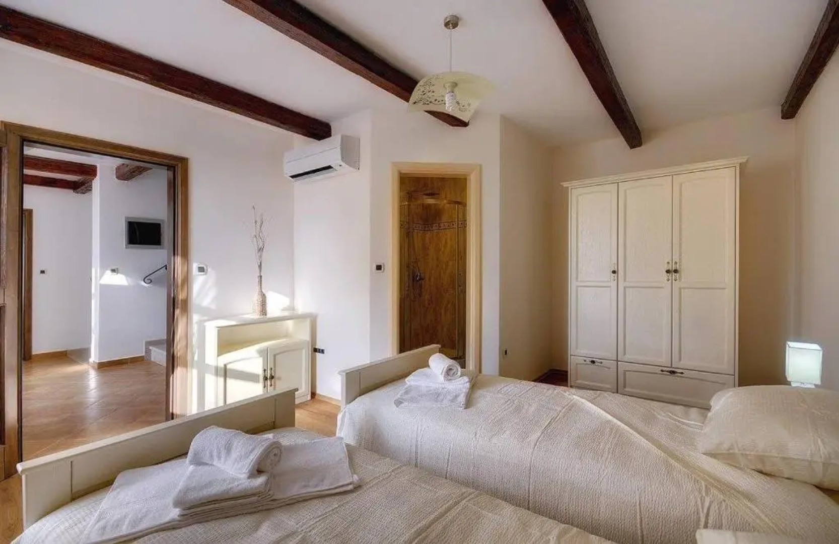 Holiday Home in Golas With Private Pool