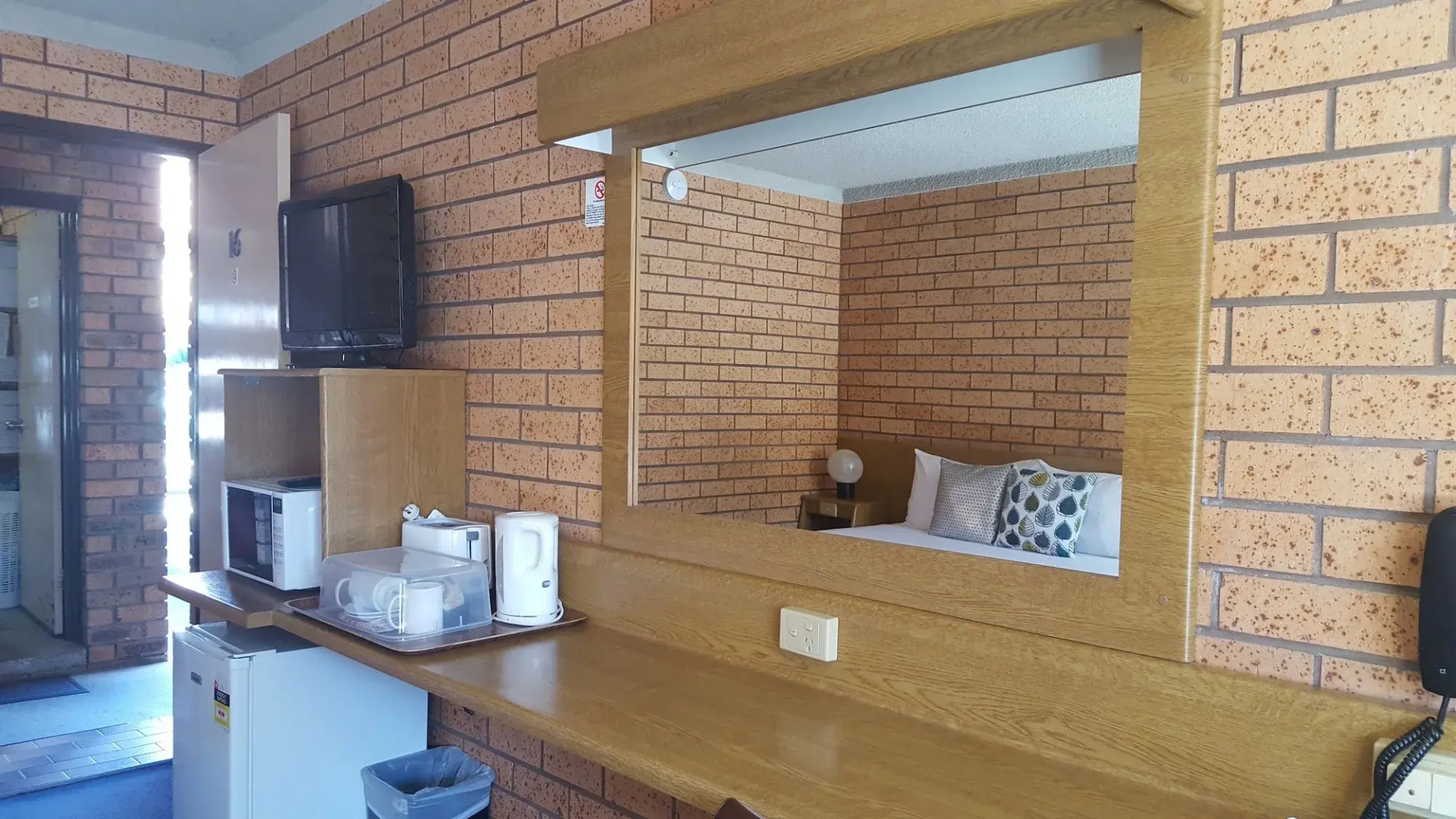 Royal Palms Motor Inn