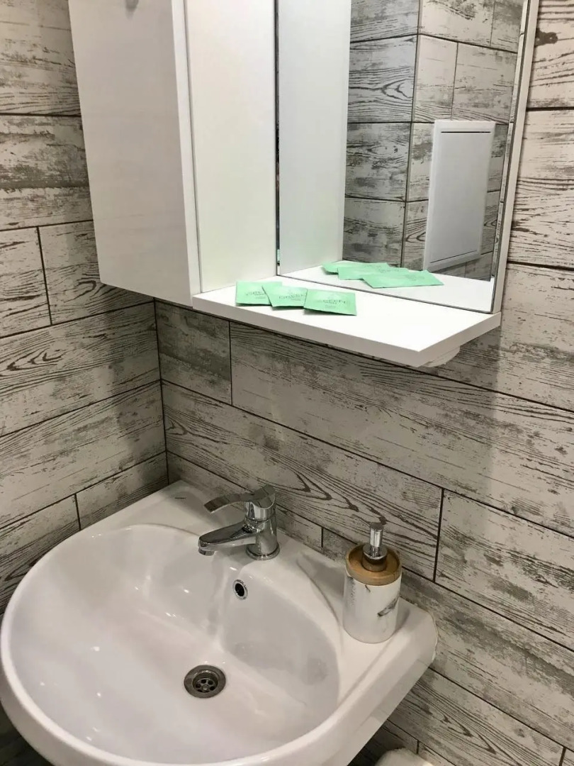 Home Hotel (Хоум Отель) на улице Жолтовоского 2