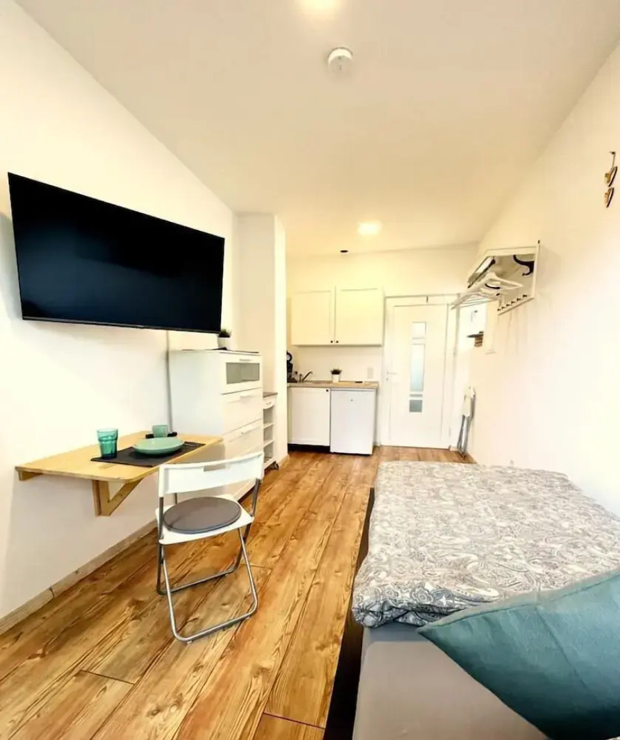 Ferienwohnungen AKH Home