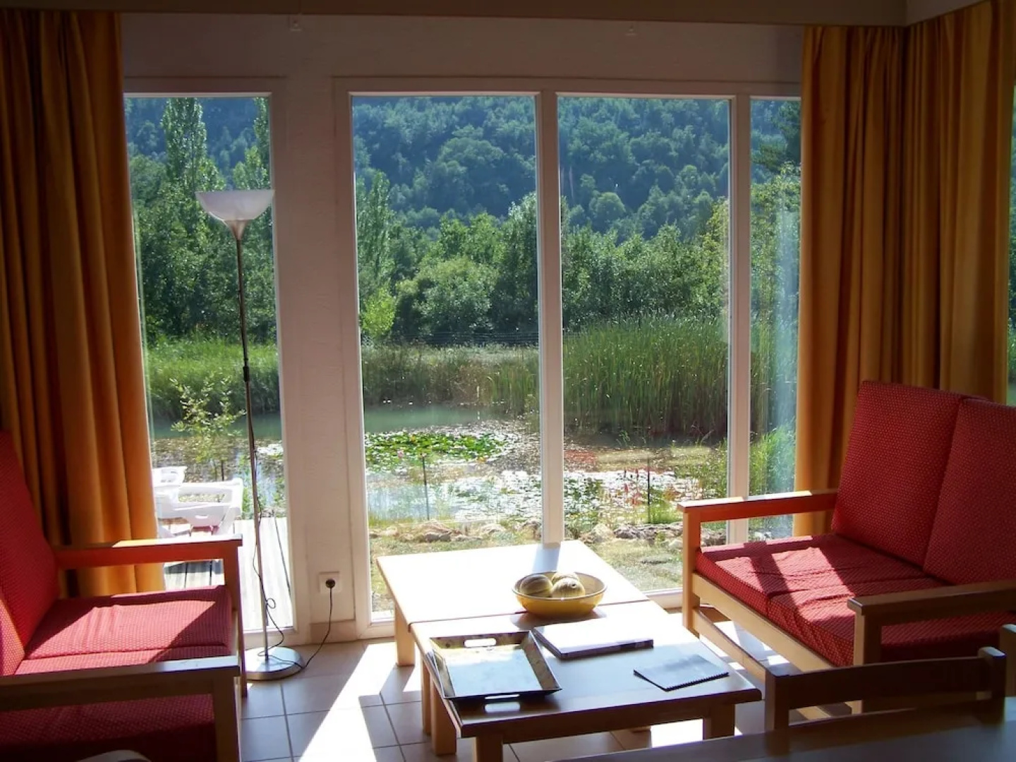 Tidy Bungalow With Dishwasher on a Green Domain