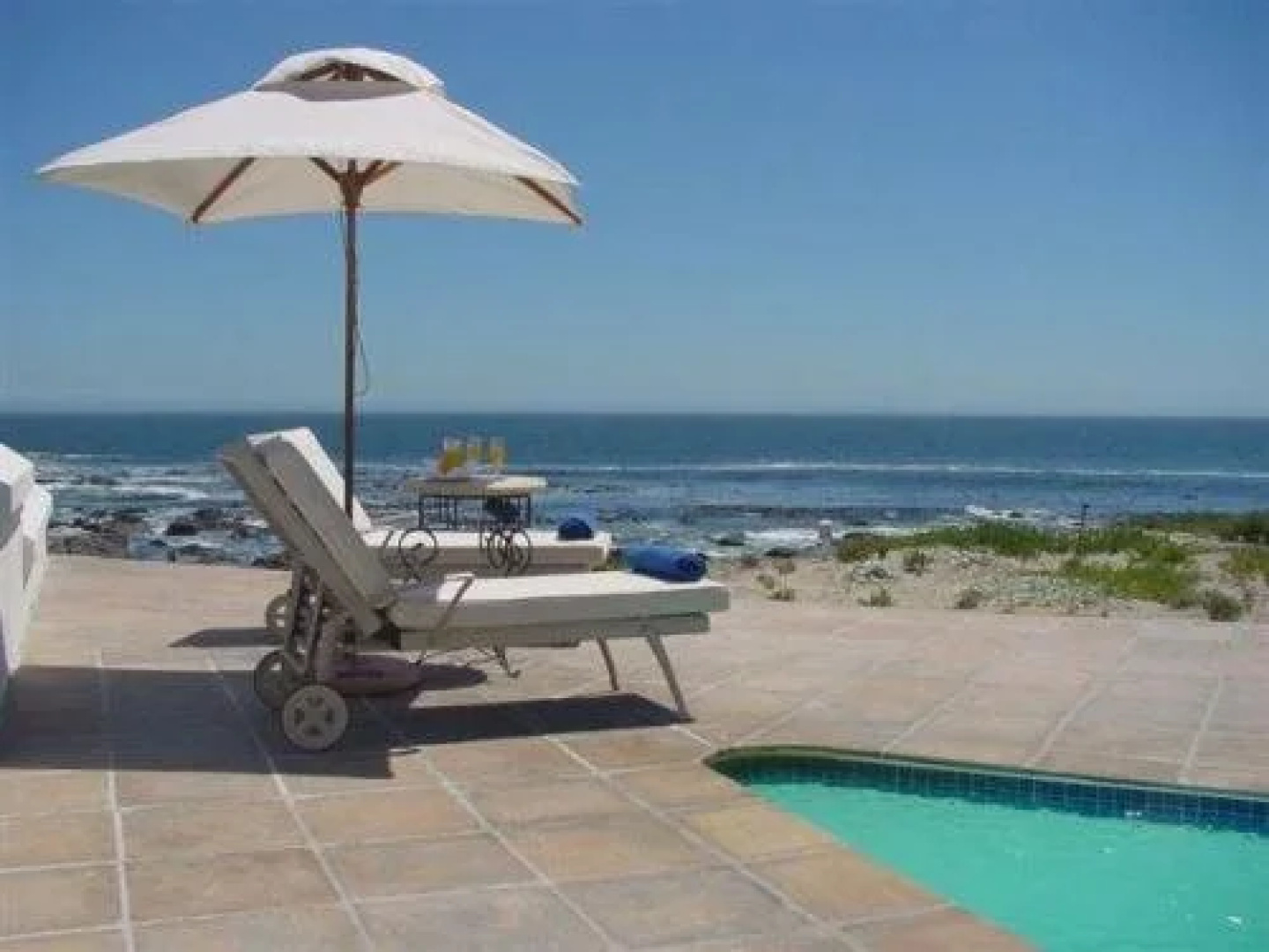Oystercatcher Lodge