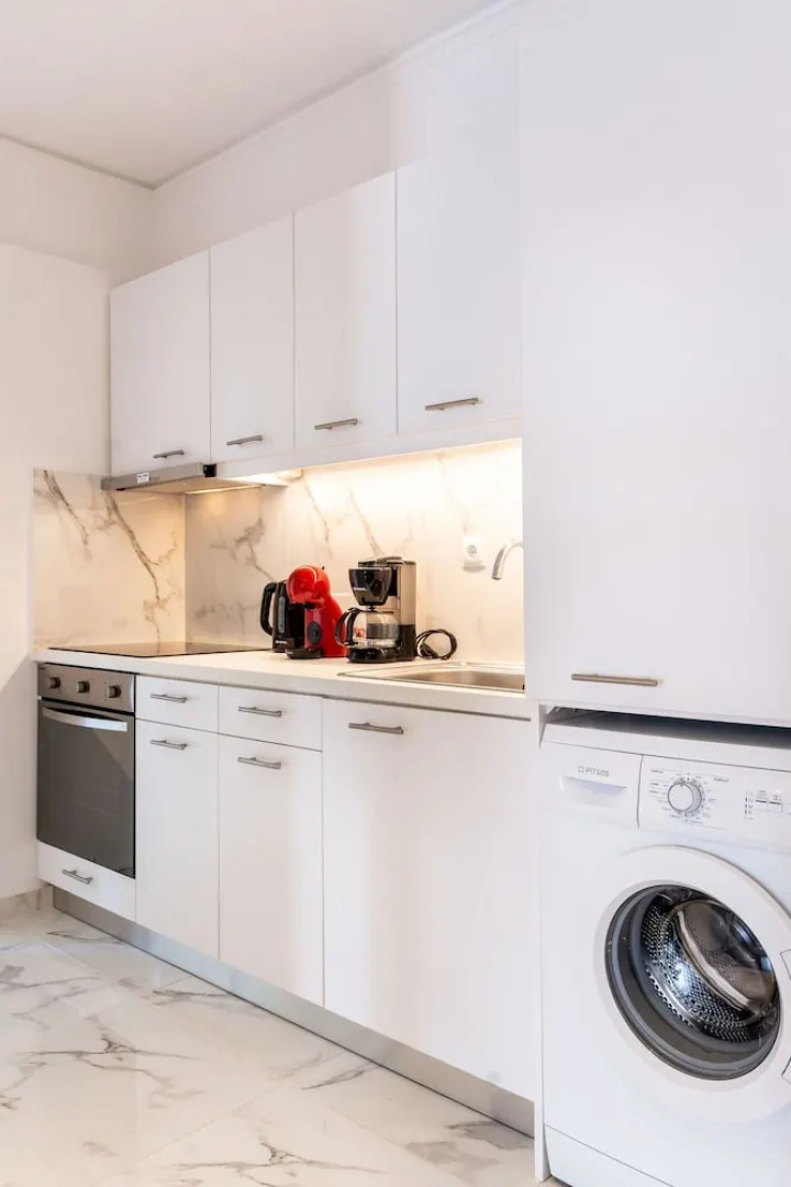 “Andy Warhol”studio close to the Athenian Riviera