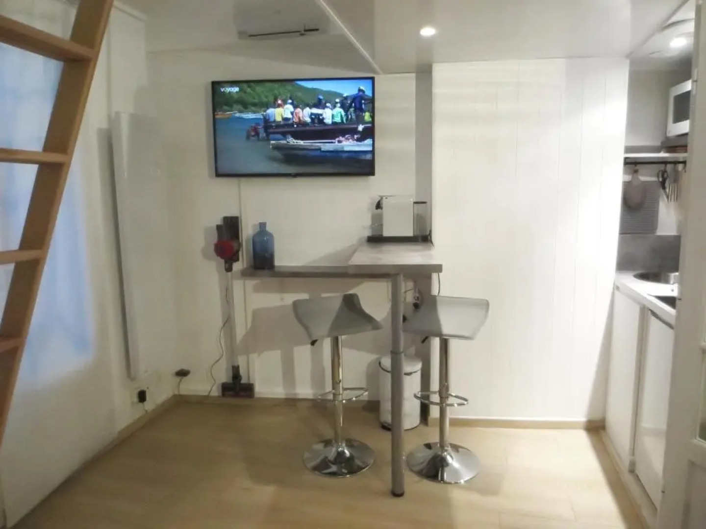 L'IDEAL 6 ( casino a 50m, plage a 150m)