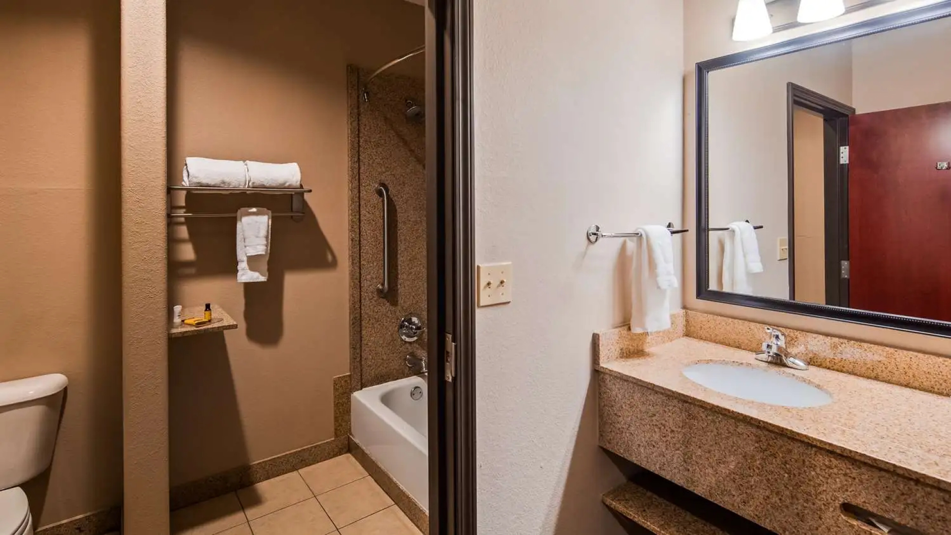 Best Western Circle Inn
