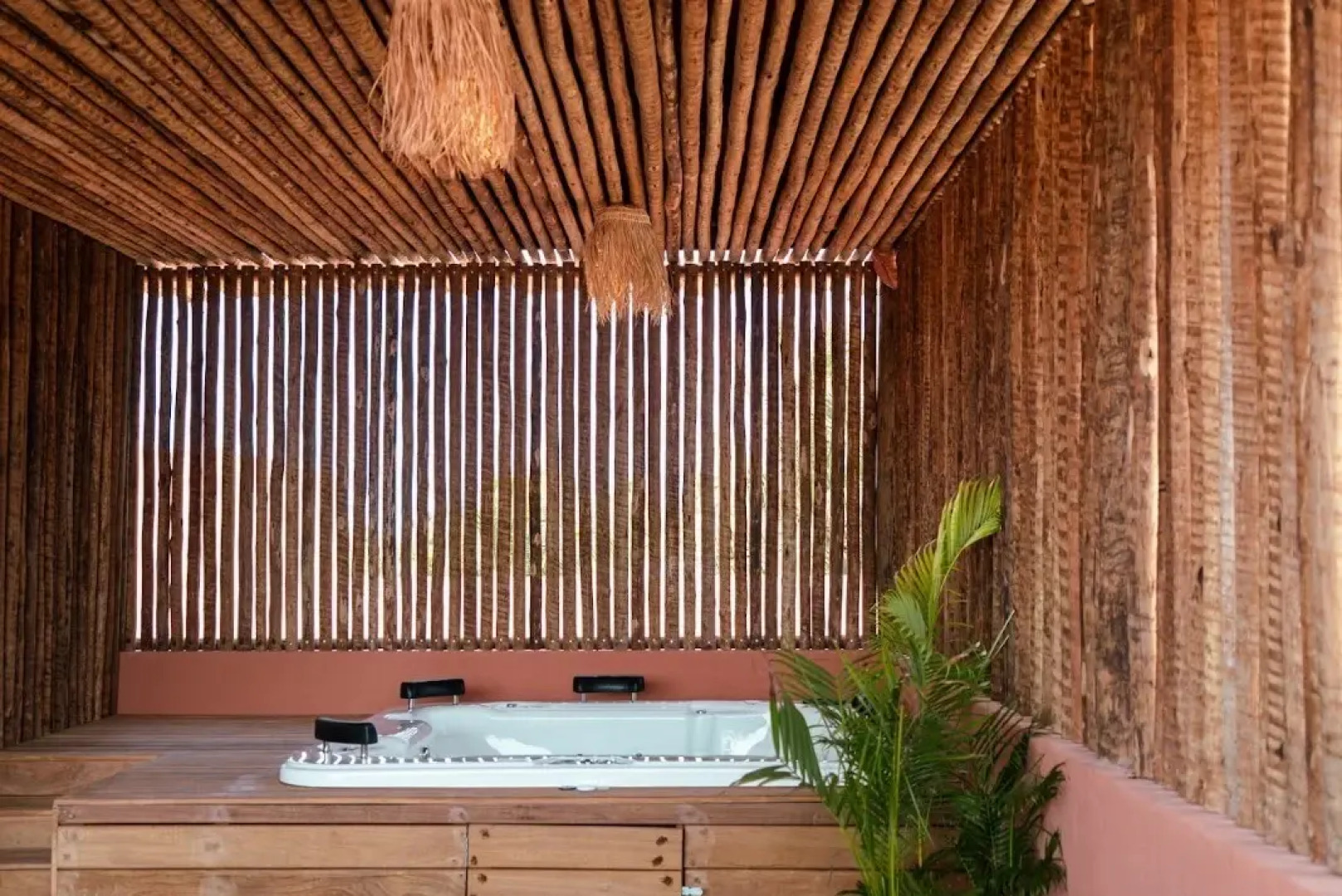 Arrey Boutique Hotel