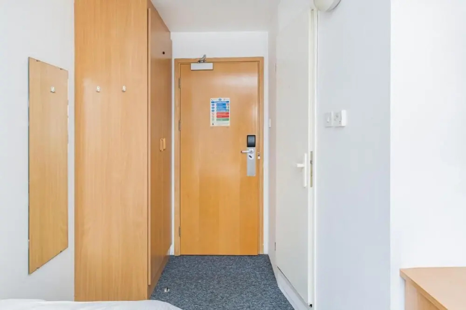Vibrant Ensuite Rooms - HATFIELD - Hostel