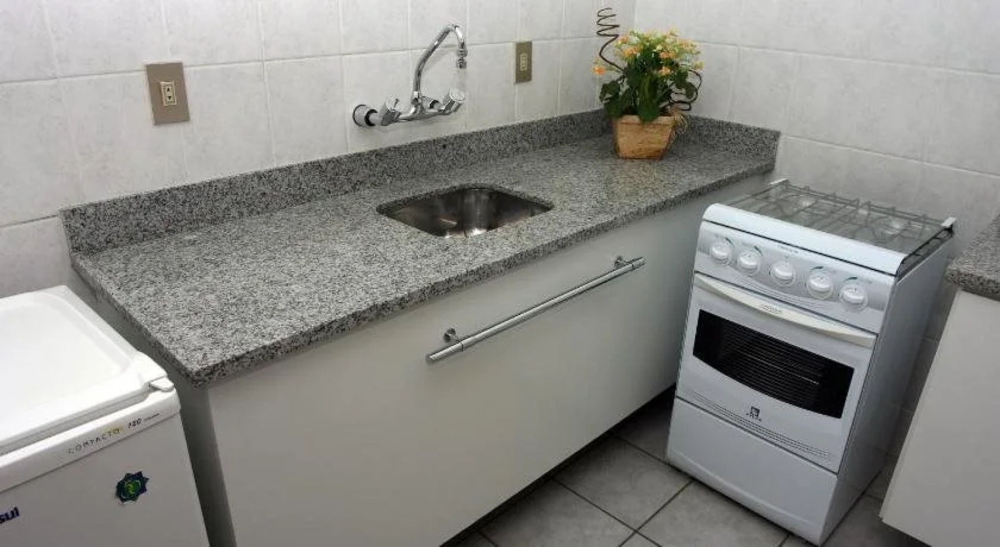 Lagoa Serena Flat Hotel