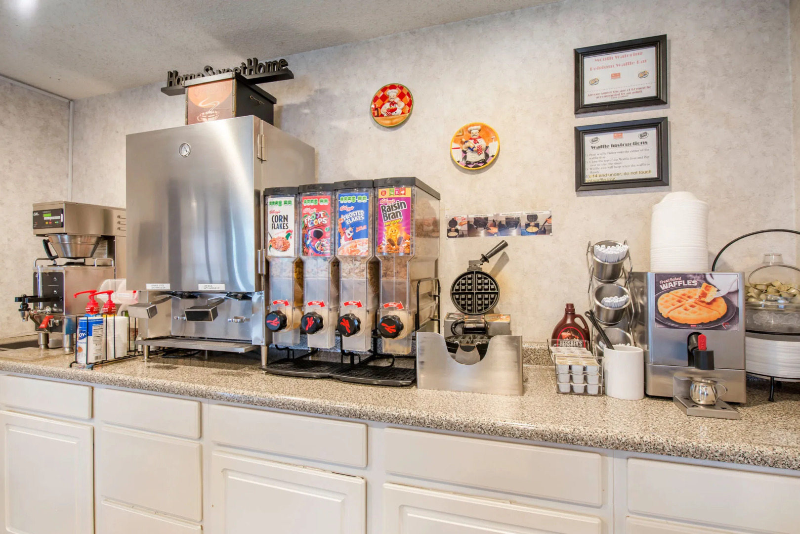 Econo Lodge Pueblo North