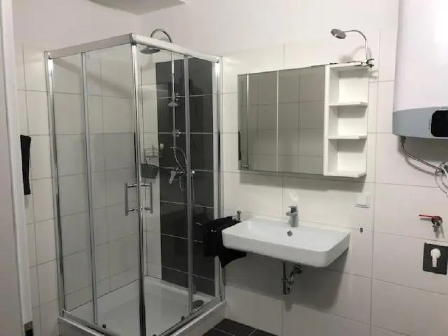 Wunderschöne Terrassenwohnung mit Seeblick! Ruhelage!