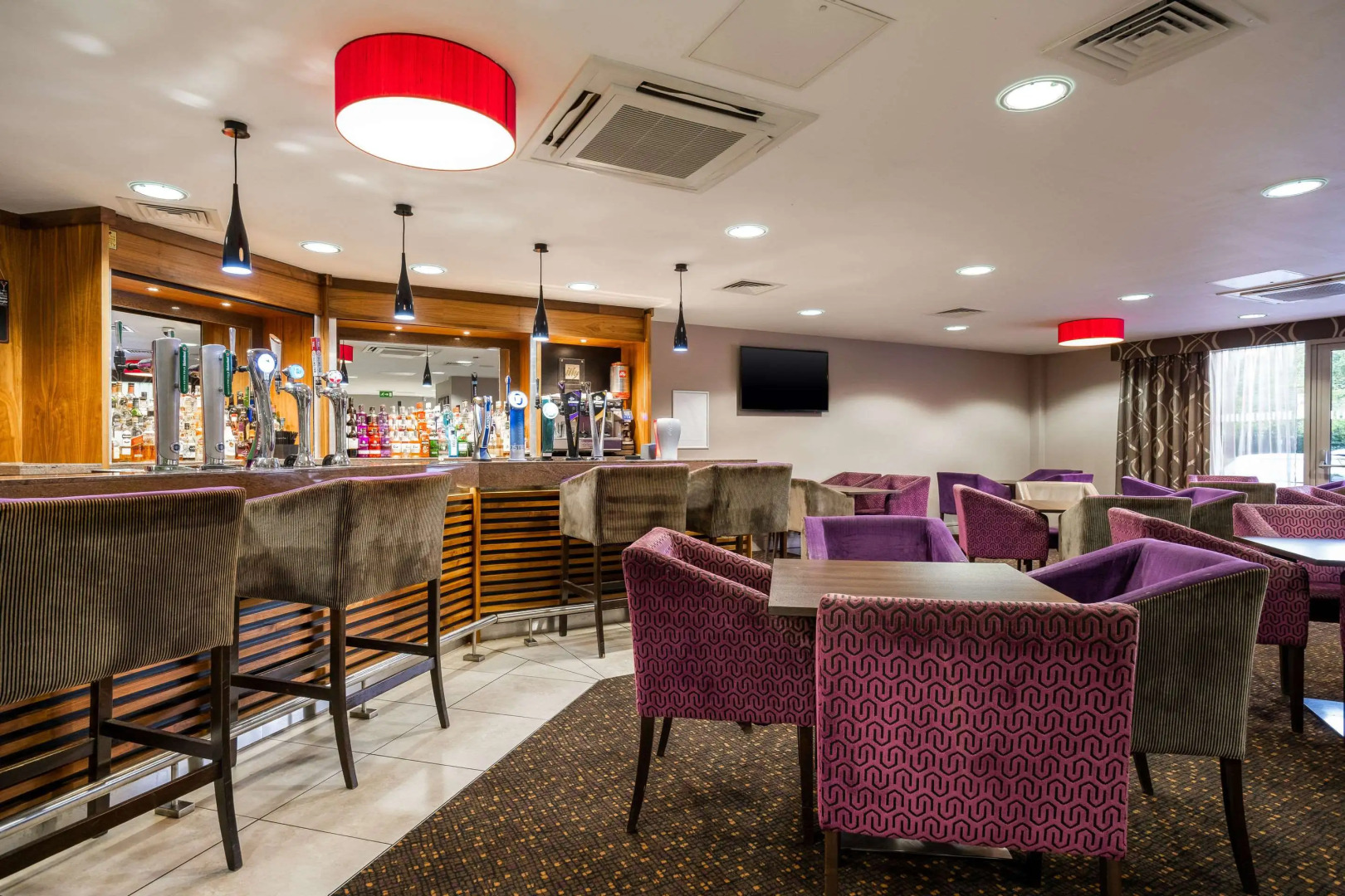 Holiday Inn Newcastle South by IHG