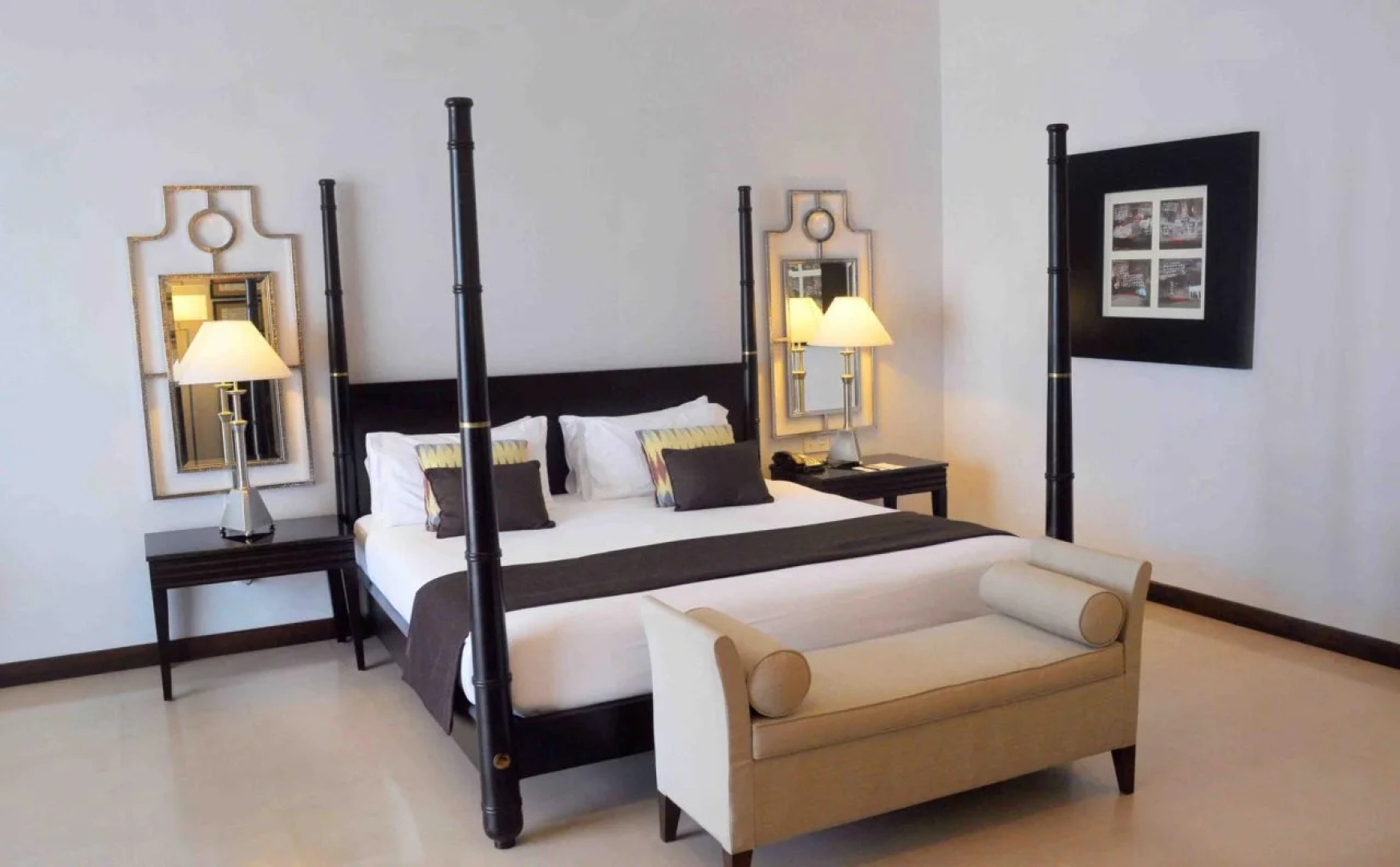 Blue Water Club Suites