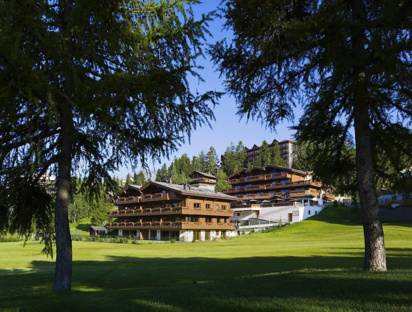 Guarda Golf Hotel & Residences
