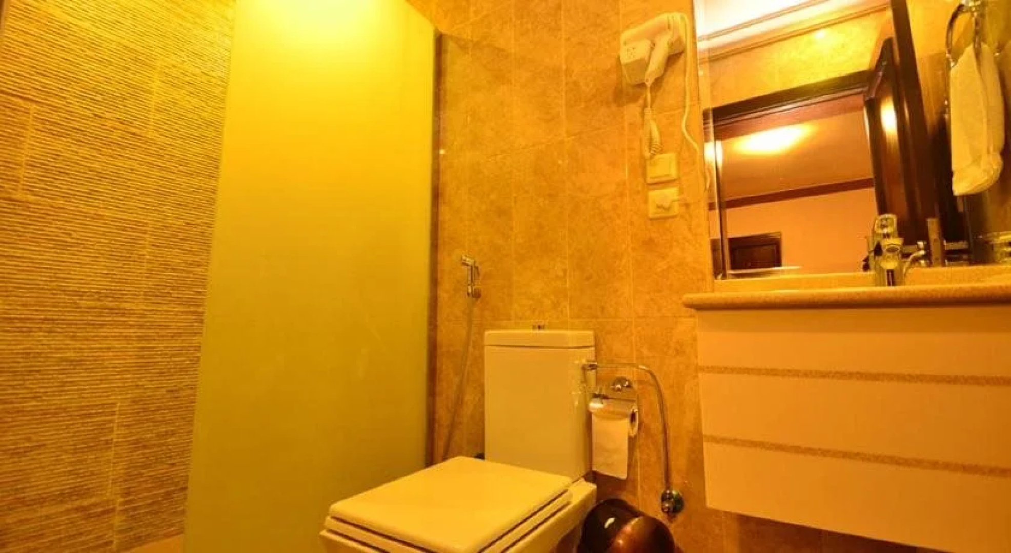 Al Ramla Al Hamra Furnished Units