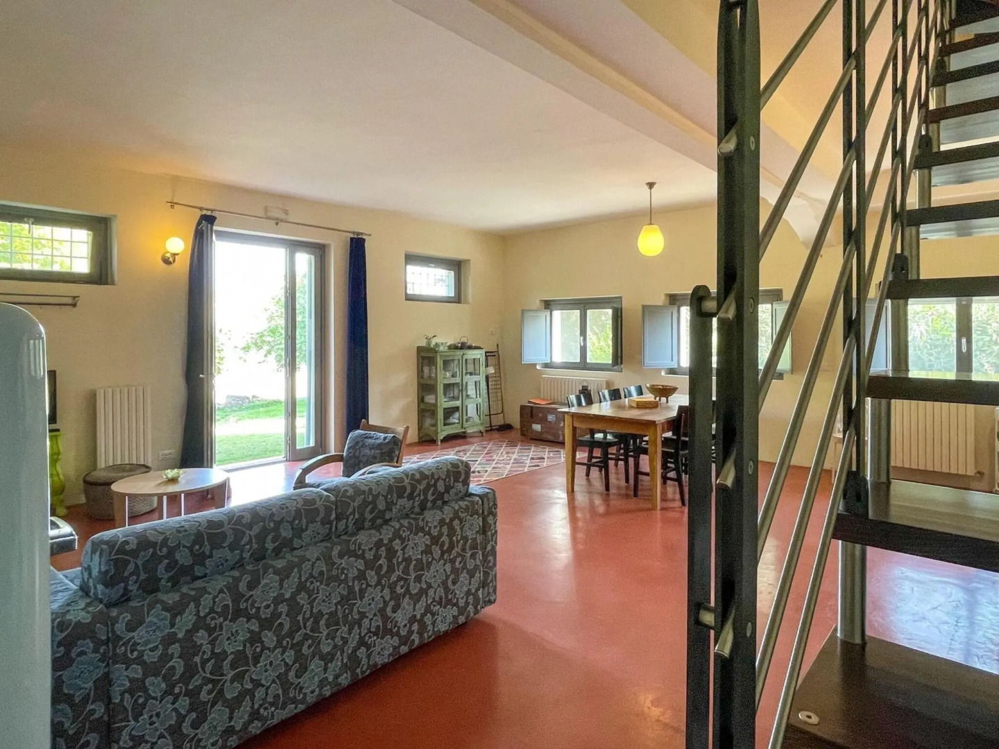 Scenic apartment in Belvedere Ostrense with private pool