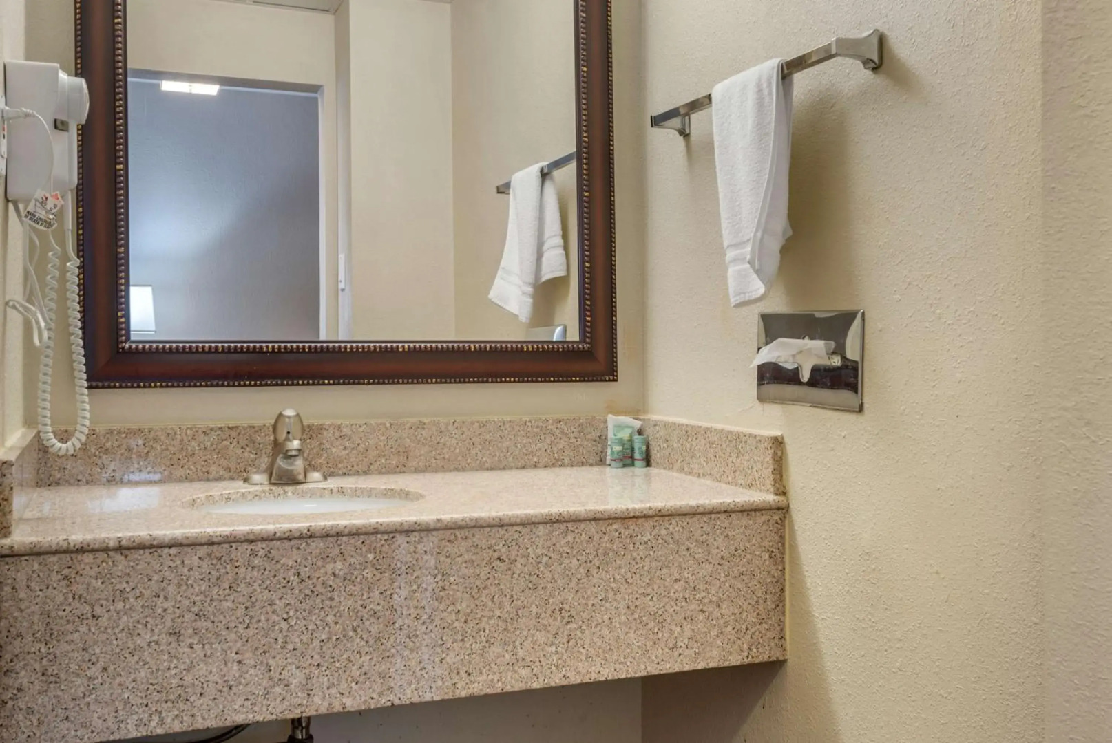 Best Western Fort Washington Inn