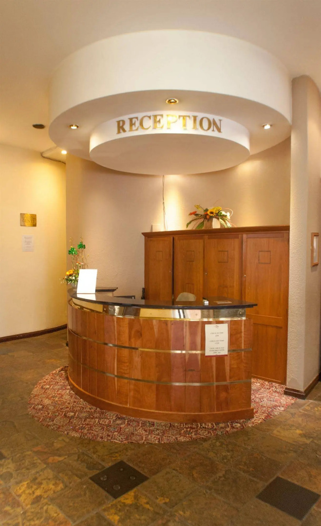 Alcock & Brown Hotel